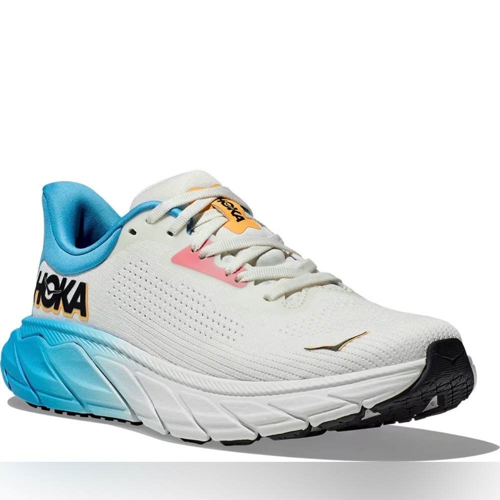 Hoka Women's White and Blue Sarahi 7 Running 
Shoes Size: 9.5B